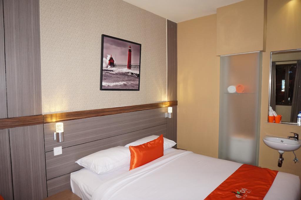 Ekon Hotel Yogyakarta Quarto foto