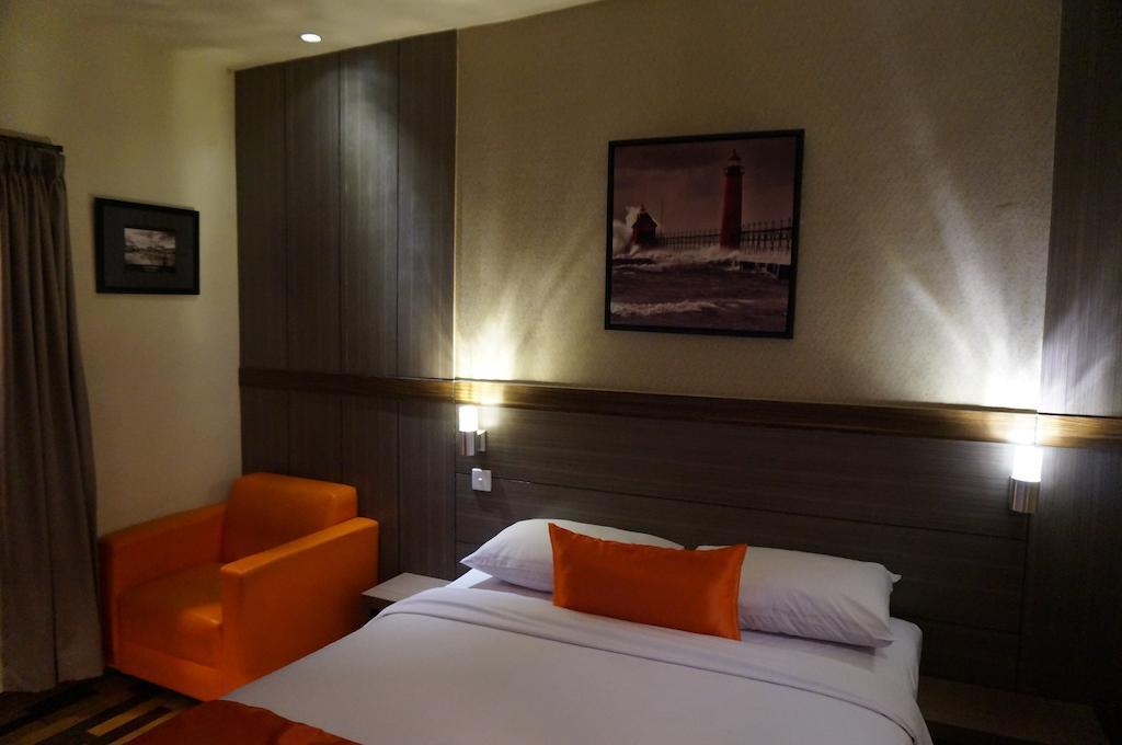 Ekon Hotel Yogyakarta Quarto foto